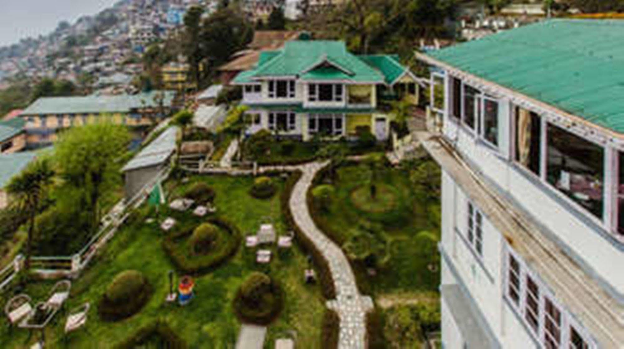 Central Nirvana Darjeeling  Eksteriør bilde