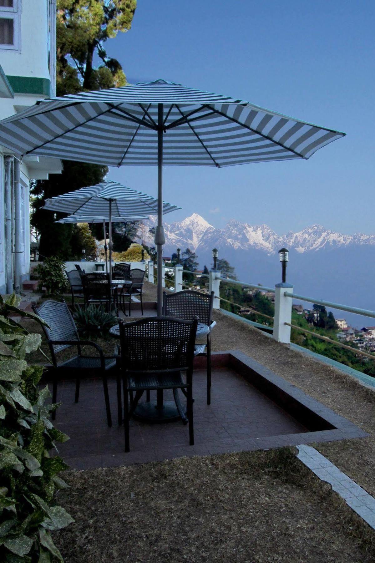 Central Nirvana Darjeeling  Eksteriør bilde